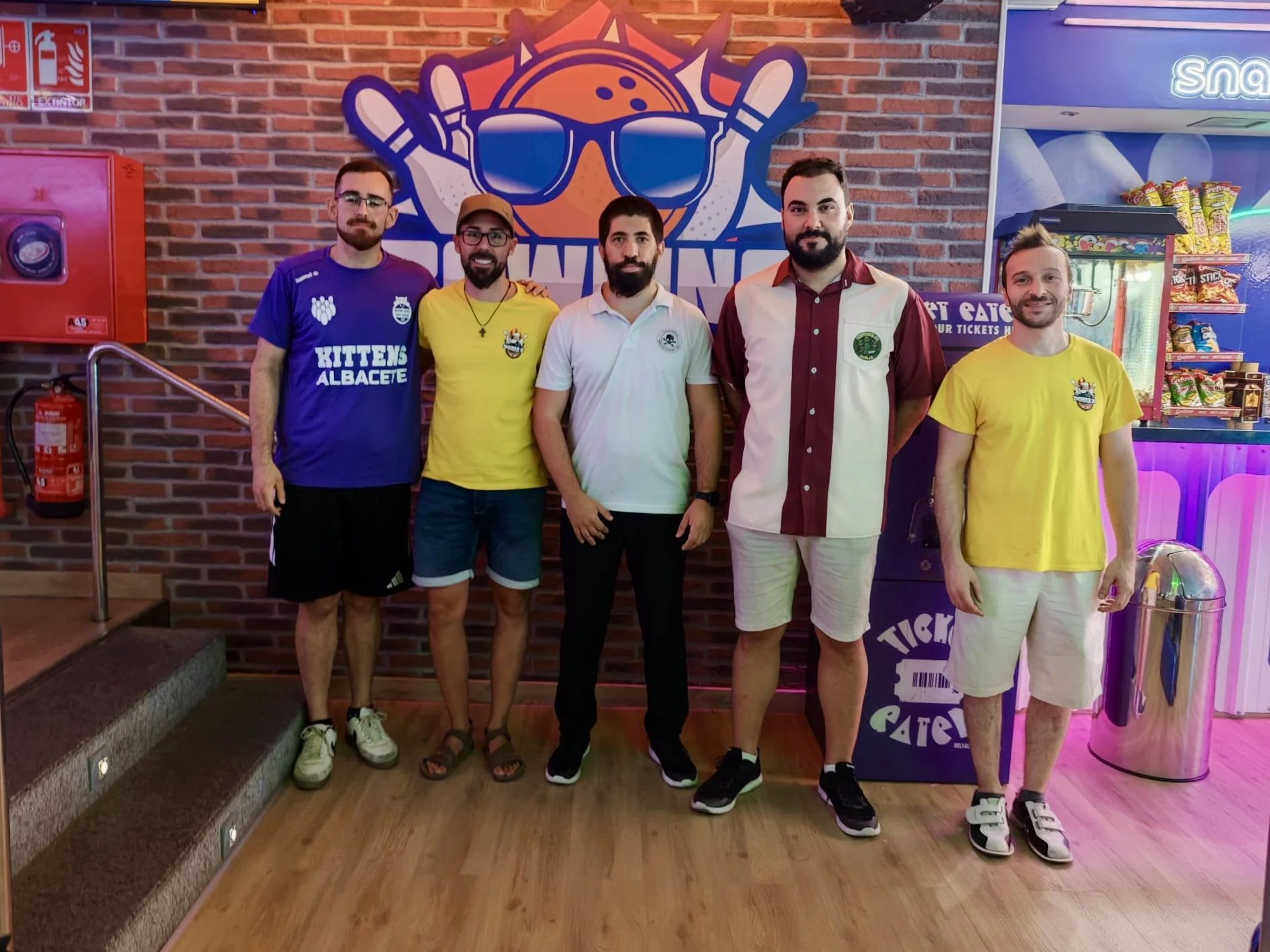Finalistas del I Torneo de Bowling Feria de Albacete 2026